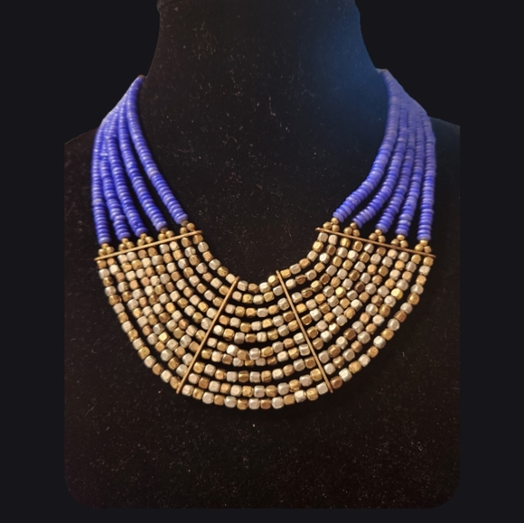 Puka shells royal blue w/sliver&bronze gold beads.Choker bib necklace. - Picture 2 of 6